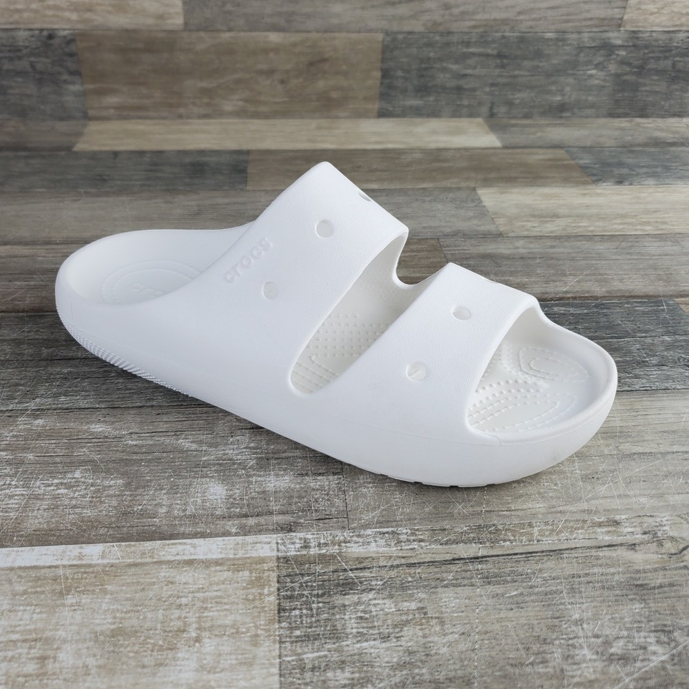 Crocs Classic Mens Flat Sandals Sz 8 White Rubber Comfort Slip On Open Toe
